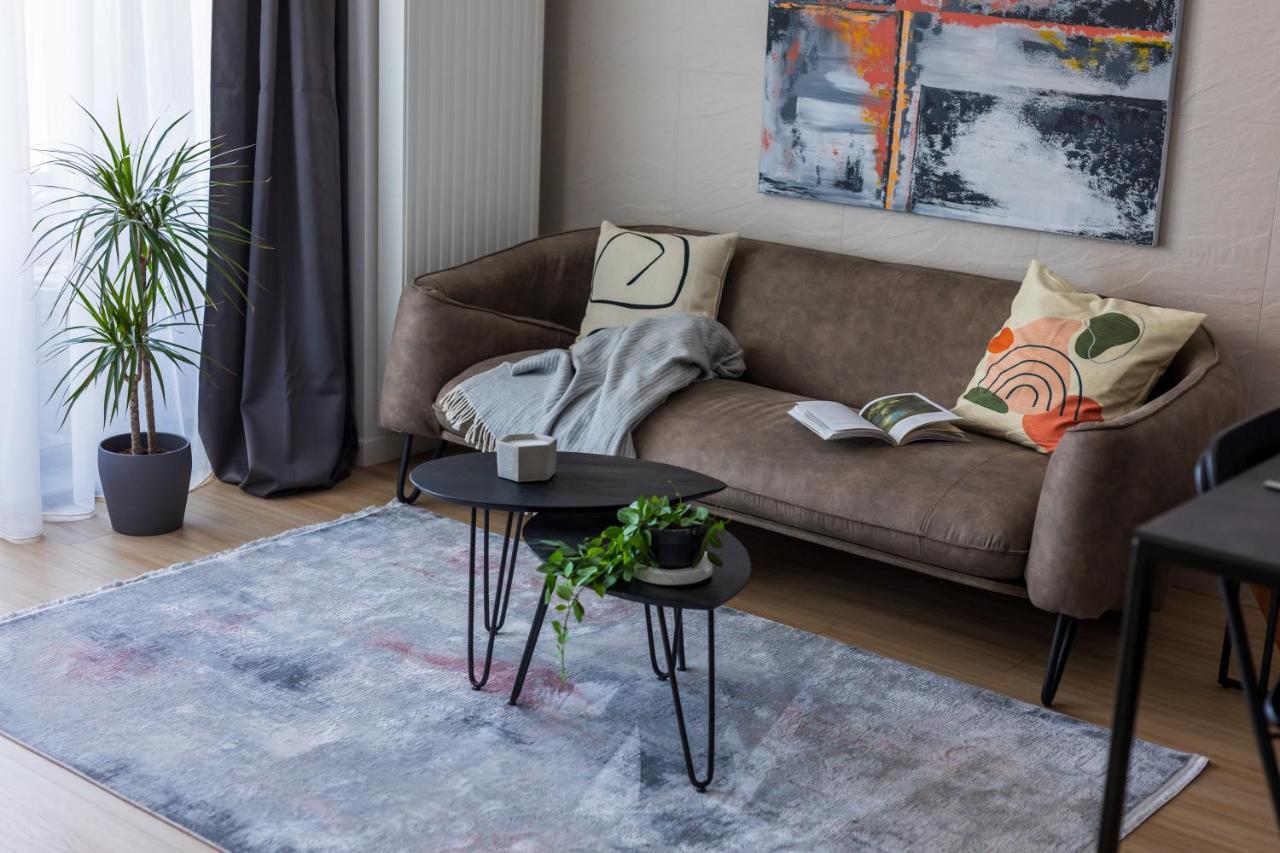 Tonic Studio Union Boekarest Buitenkant foto